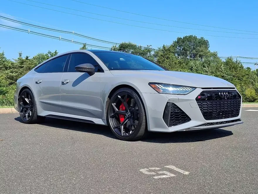 2024 Audi RS 7 Performance Base photo 1