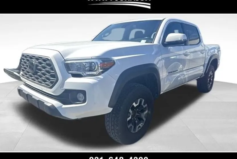 2023 Toyota Tacoma TRD Off-Road V6 photo 1
