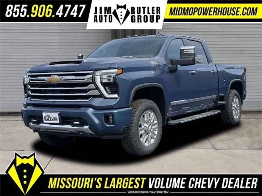 2025 Chevrolet Silverado 3500HD High Country photo 1