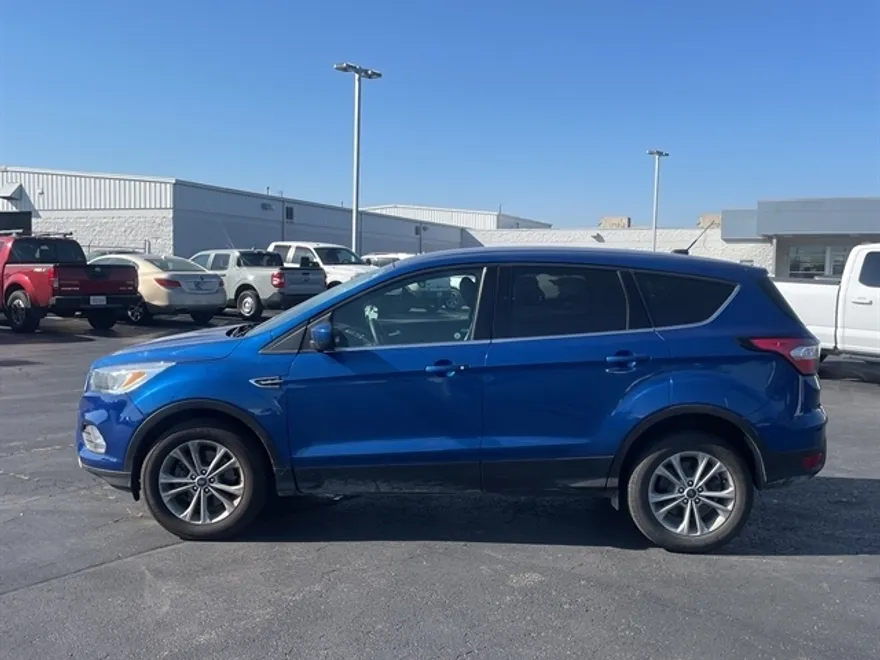 2017 Ford Escape SE photo 1