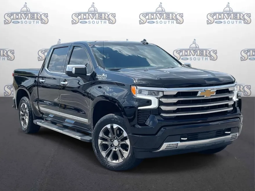 2023 Chevrolet Silverado 1500 High Country photo 1