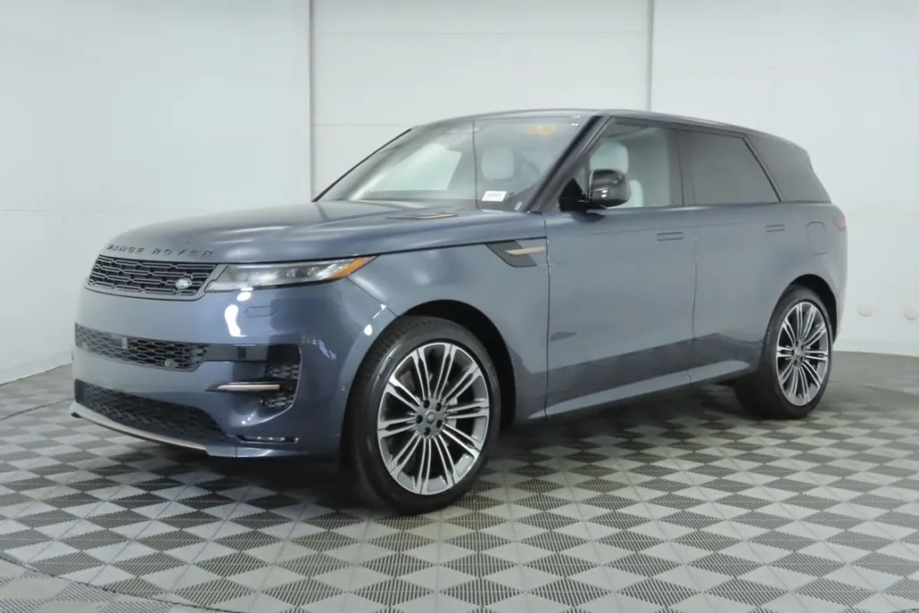 2025 Land Rover Range Rover Sport SE photo 1