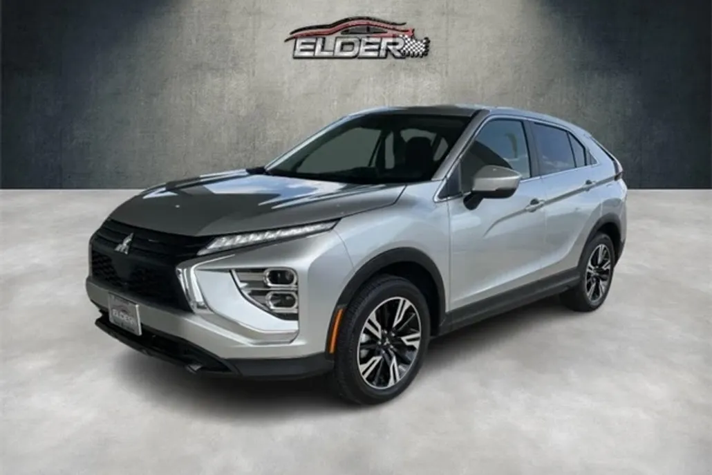 2024 Mitsubishi Eclipse Cross SE photo 1