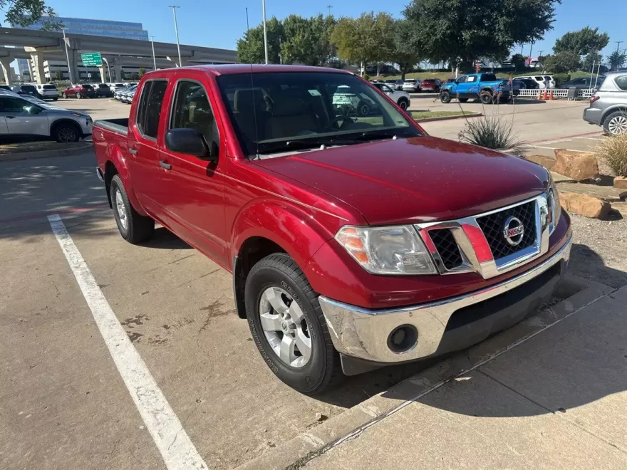2009 Nissan Frontier SE photo 1