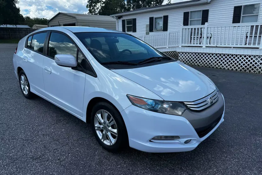 2010 Honda Insight EX photo 1