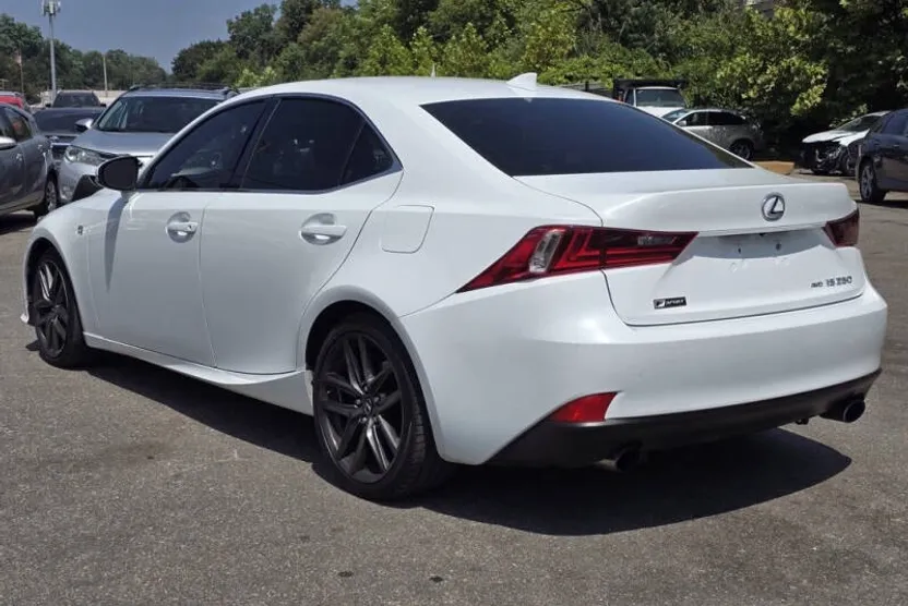 2015 Lexus IS 250 photo 1