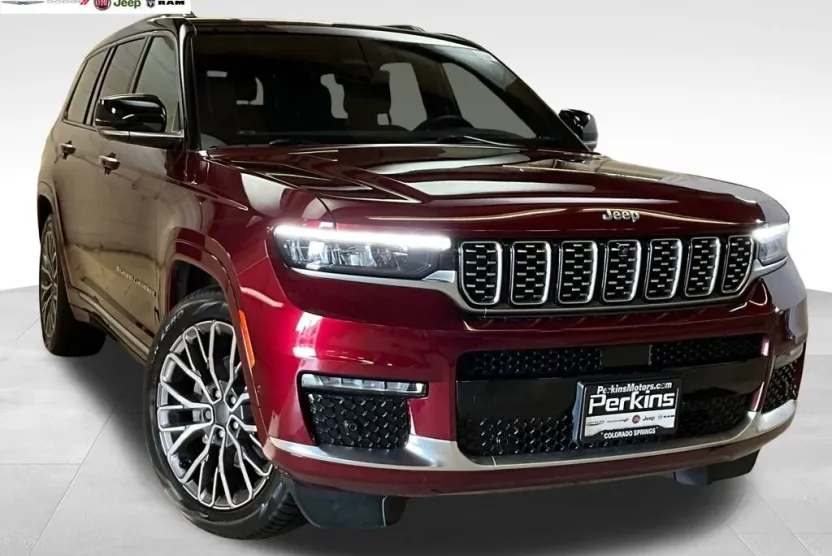 2021 Jeep Grand Cherokee L Summit Reserve photo 1