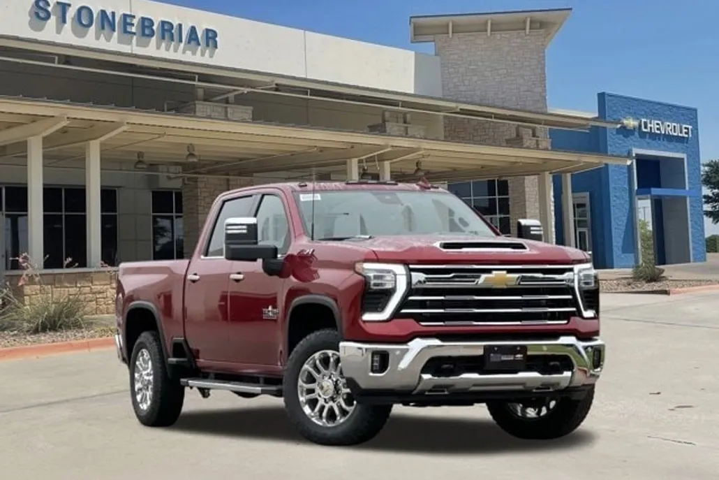 2025 Chevrolet Silverado 2500HD LTZ photo 1