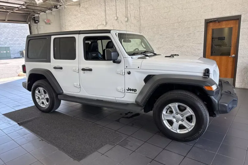2023 Jeep Wrangler Sport S photo 1