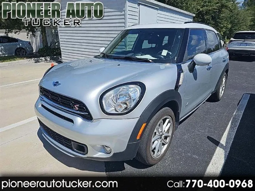 2016 Mini Countryman S ALL4 photo 1