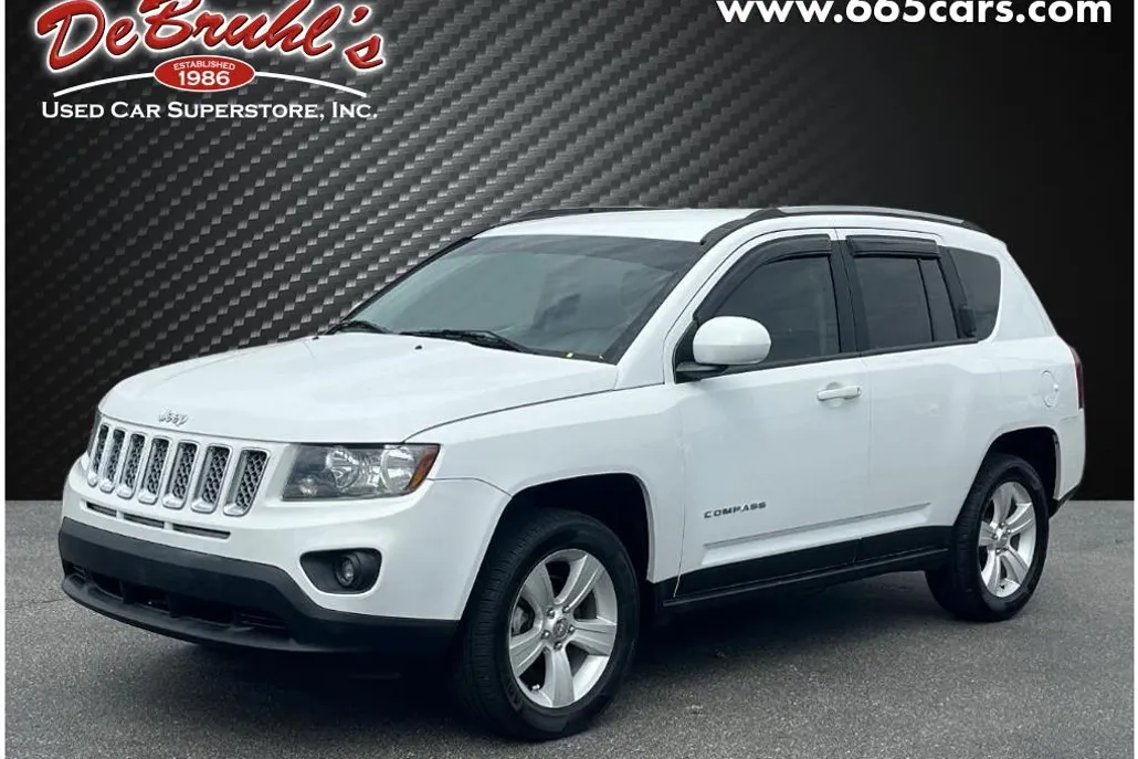 2017 Jeep Compass Latitude photo 1