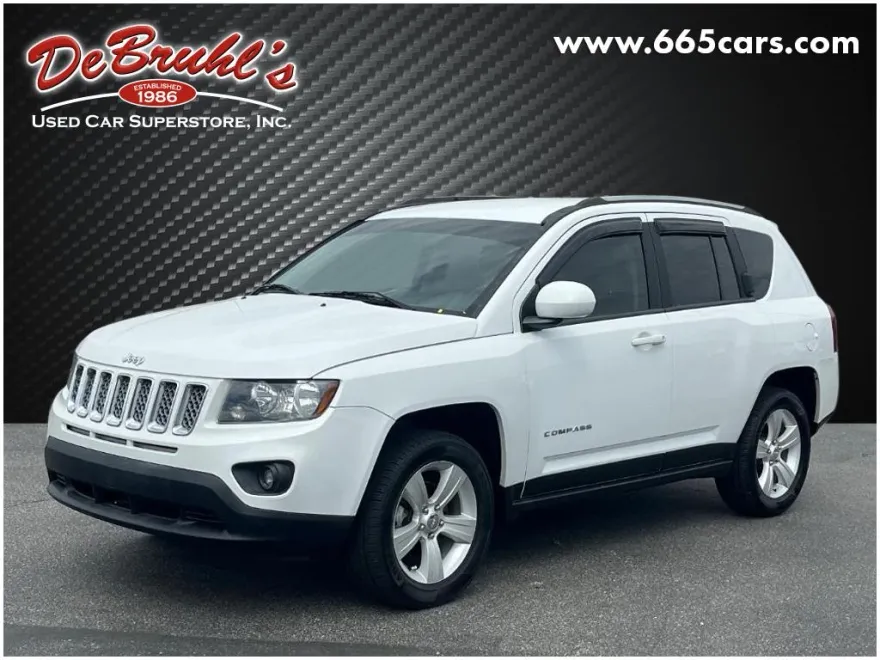 2017 Jeep Compass Latitude photo 1
