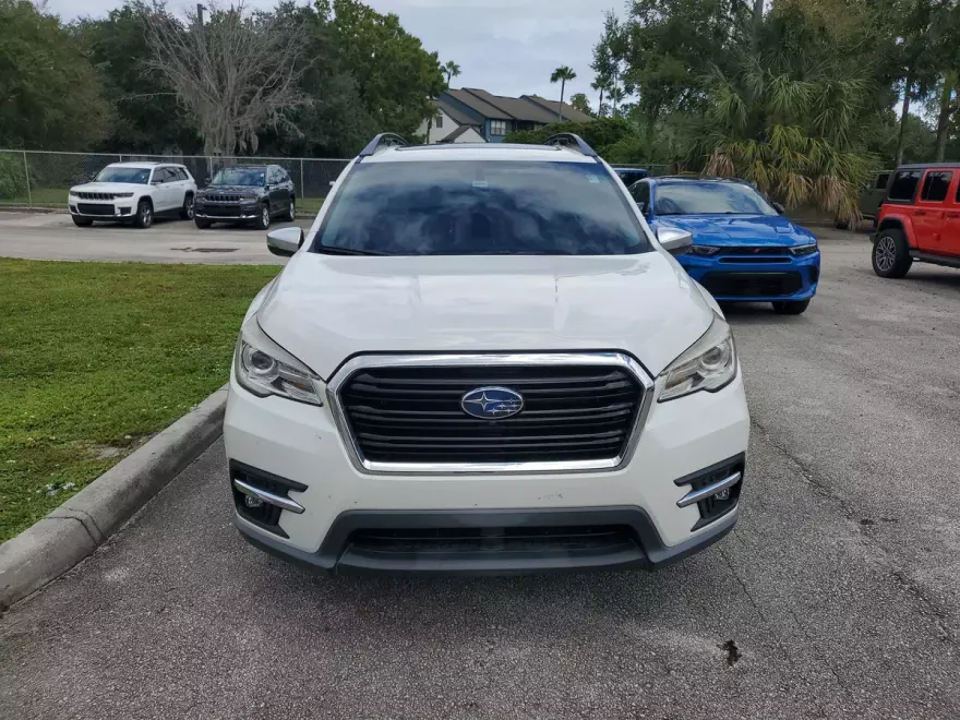 2020 Subaru Ascent Touring photo 1