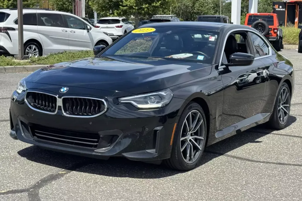 2022 Bmw 230i photo 1