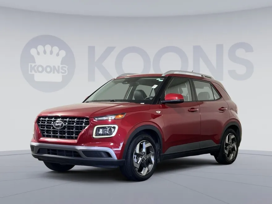 2023 Hyundai Venue Limited photo 1