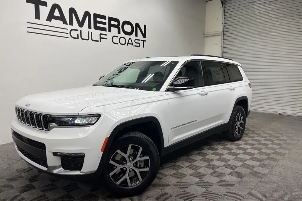 2025 Jeep Grand Cherokee Limited photo 1