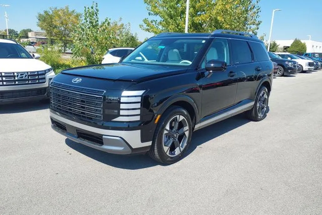 2026 Hyundai Palisade Limited photo 1