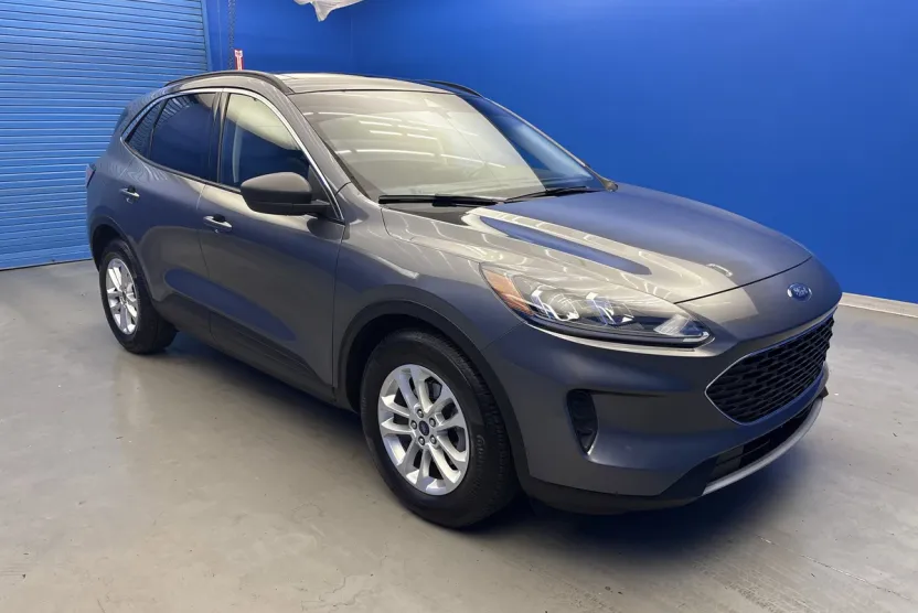 2022 Ford Escape SE photo 1