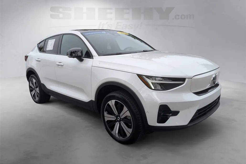 2023 Volvo C40 Recharge Plus photo 1