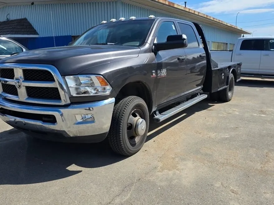 2017 Ram 3500 Tradesman photo 1