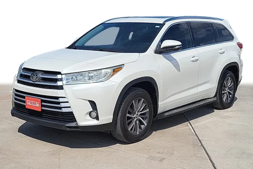 2018 Toyota Highlander XLE photo 1