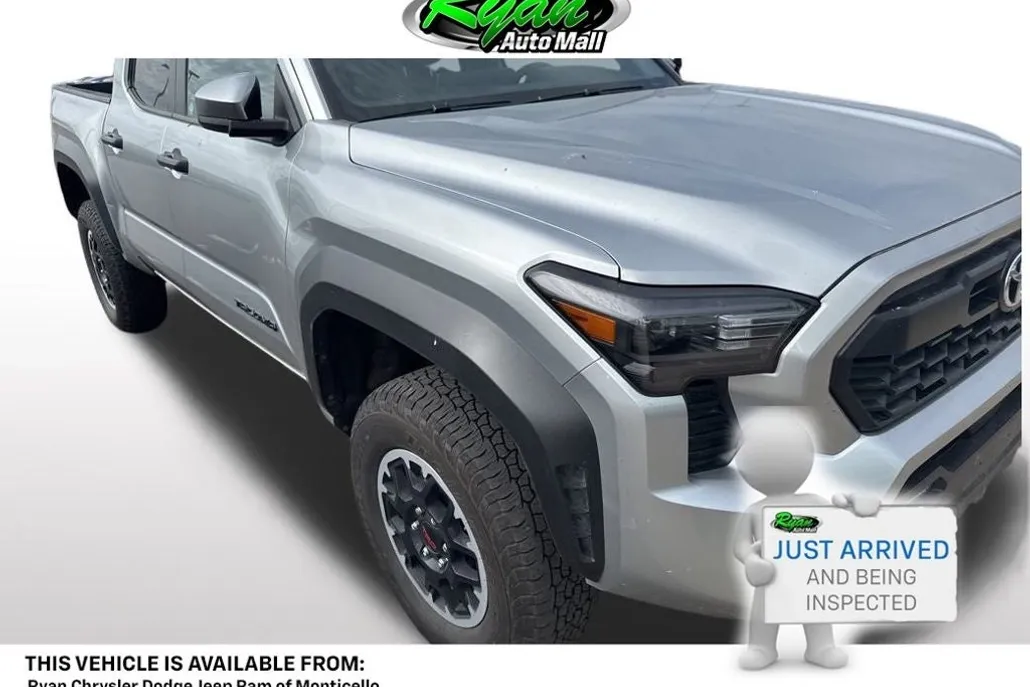 2024 Toyota Tacoma TRD Off-Road photo 1