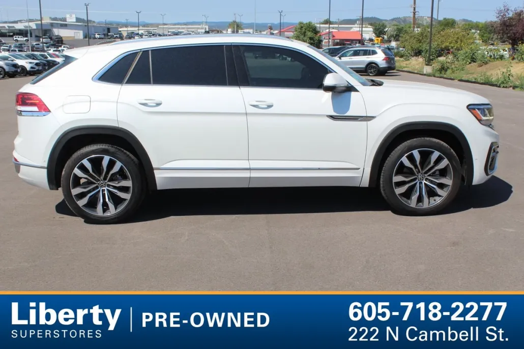 2023 Volkswagen Atlas Cross Sport V6 SEL Premium R-Line photo 1