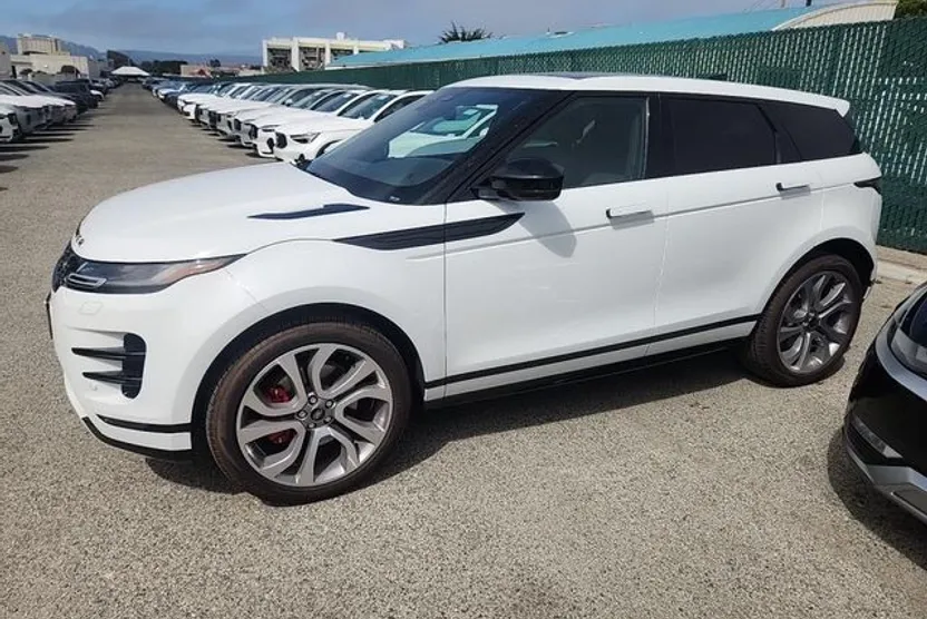 2023 Land Rover Range Rover Evoque R-Dynamic SE photo 1