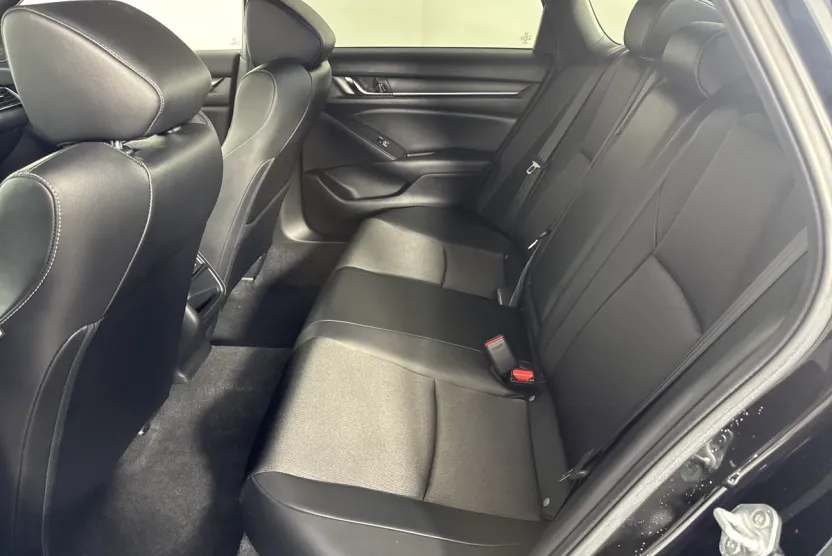 2022 Honda Accord Sport photo 1