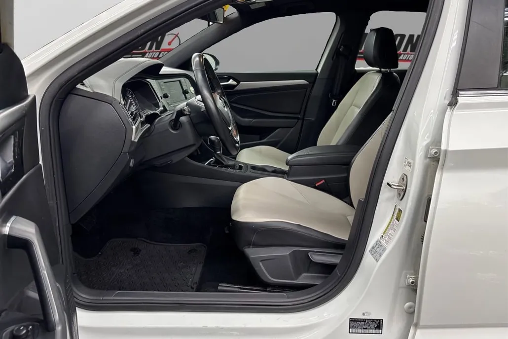 2019 Volkswagen Jetta S photo 1
