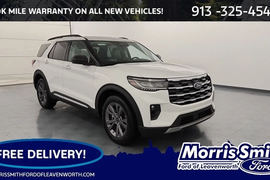 2025 Ford Explorer photo 1