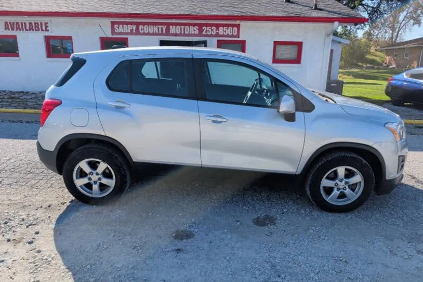 2015 Chevrolet Trax LS photo 1