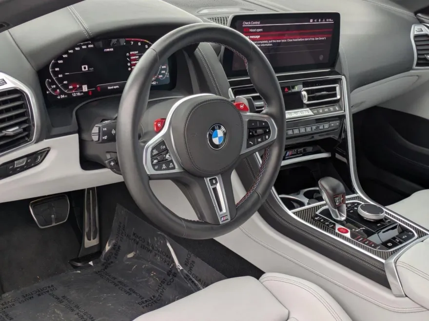 2024 Bmw M8 Competition Convertible photo 3