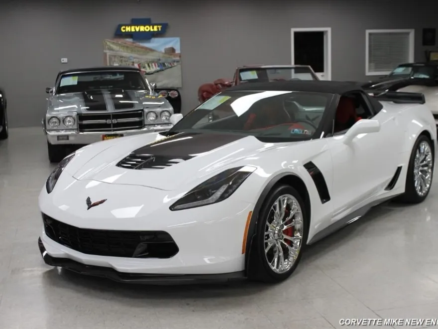 2016 Chevrolet Corvette Z06 Convertible photo 1