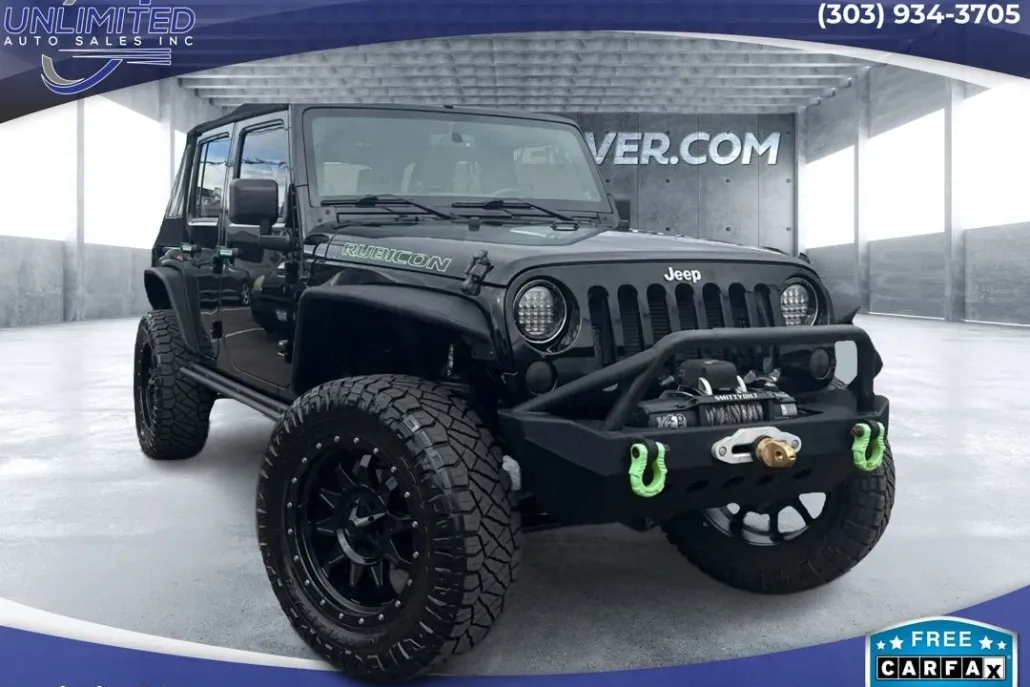 2013 Jeep Wrangler Unlimited Rubicon photo 1