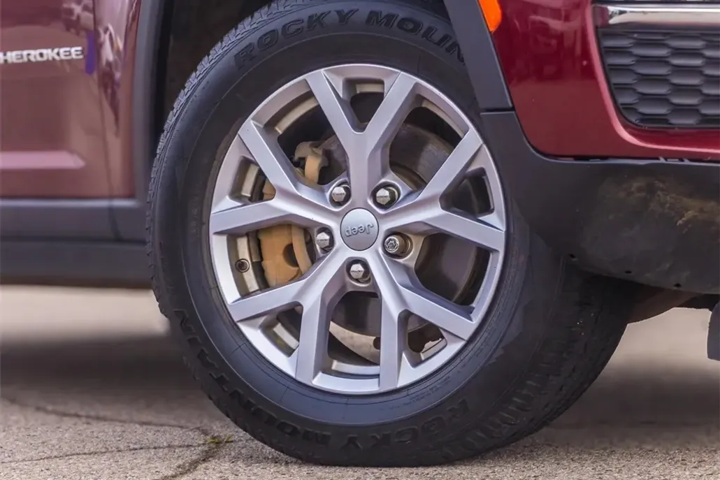 2022 Jeep Grand Cherokee Limited photo 1