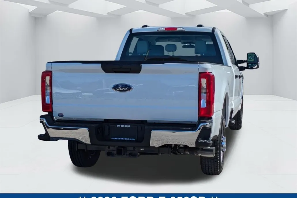 2026 Ford F-350 photo 1