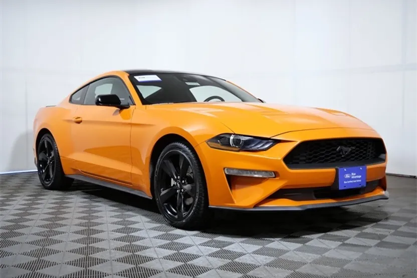 2021 Ford Mustang EcoBoost photo 1