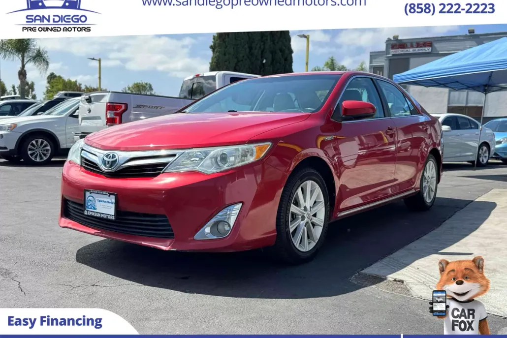 2014 Toyota Camry Hybrid photo 1