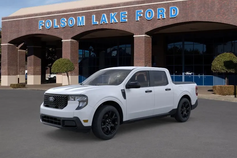 2025 Ford Maverick XLT photo 1