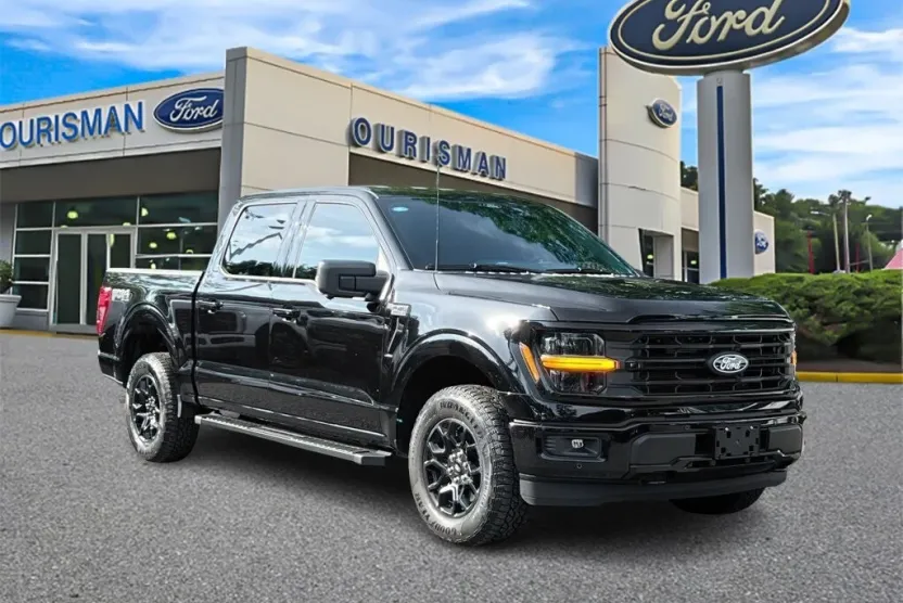 2025 Ford F-150 XLT photo 1