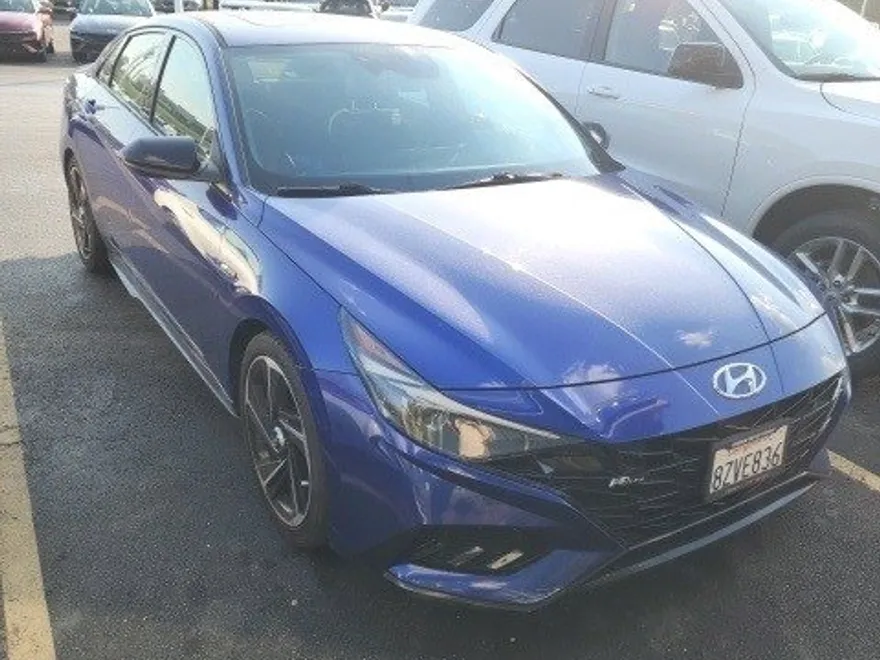 2022 Hyundai Elantra N Line photo 1