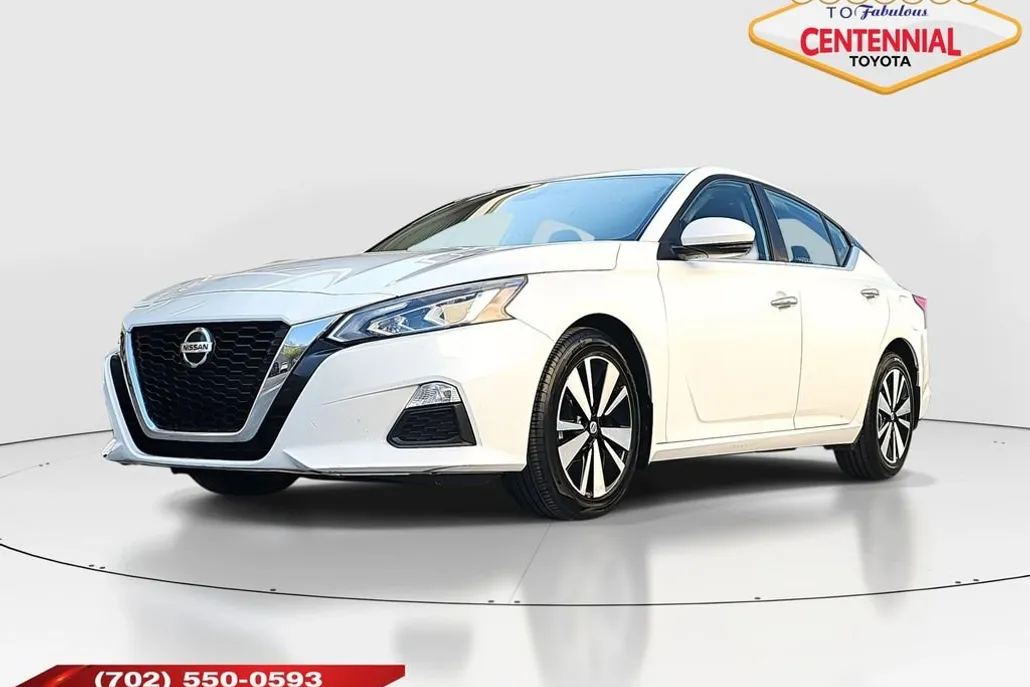 2022 Nissan Altima 2.5 SV photo 1