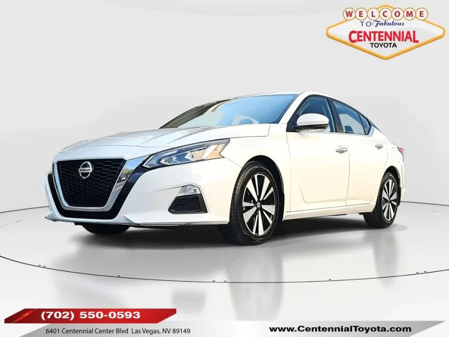 2022 Nissan Altima 2.5 SV photo 1