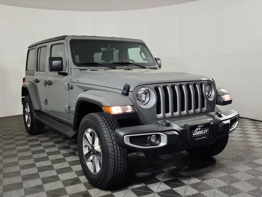 2022 Jeep Wrangler Unlimited Sahara photo 1