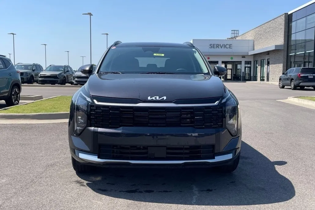 2026 Kia Sportage SX photo 1