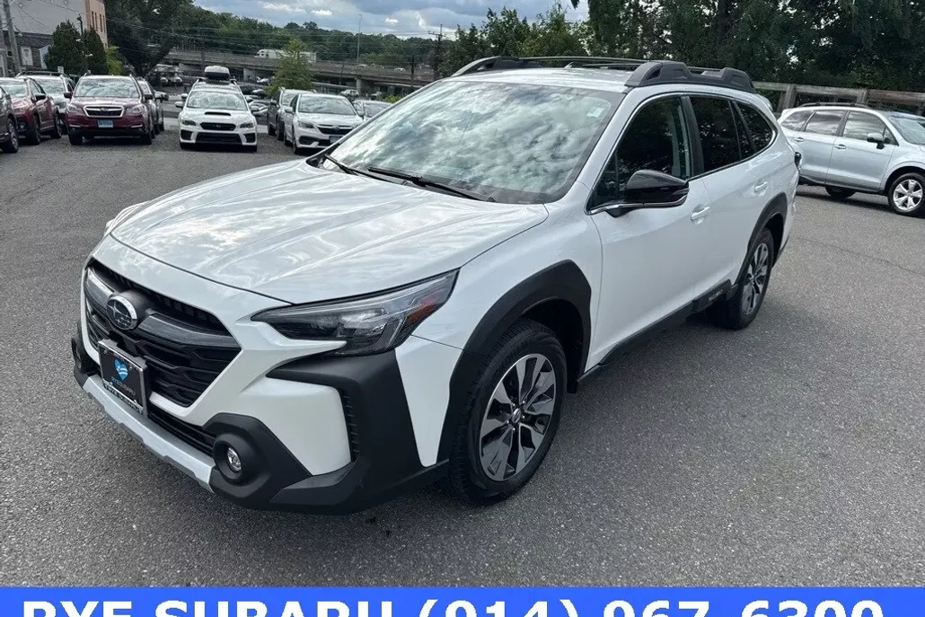 2023 Subaru Outback Limited photo 1