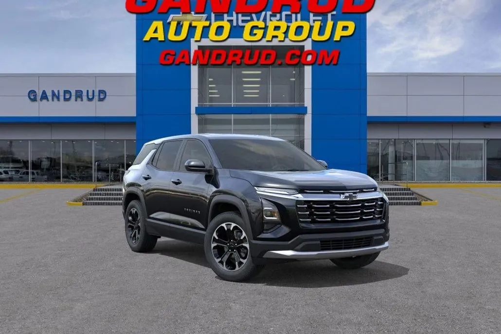 2026 Chevrolet Equinox LT photo 1