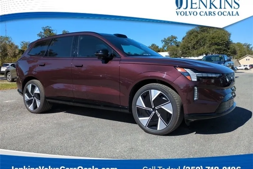 2025 Volvo EX90 Twin Motor Performance Ultra photo 1