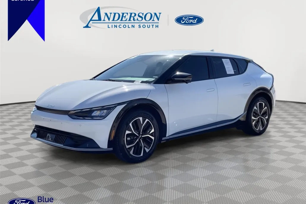 2022 Kia EV6 Wind photo 1